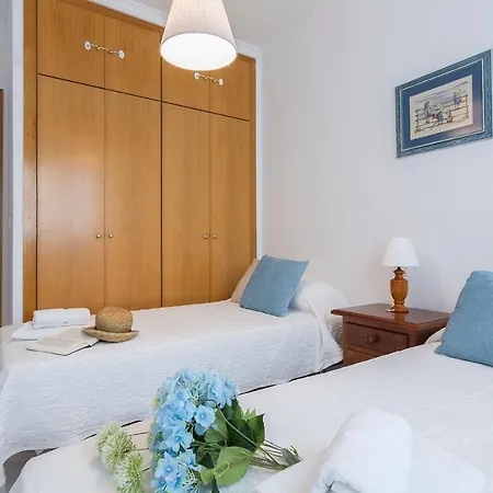 Avenida Playa 3 2 Baños